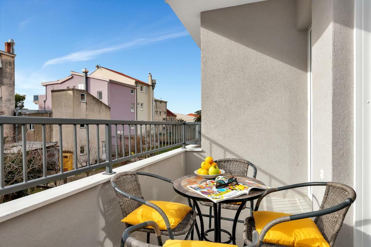 Emilia Lofts Aparthotel Tučepi Buitenkant foto
