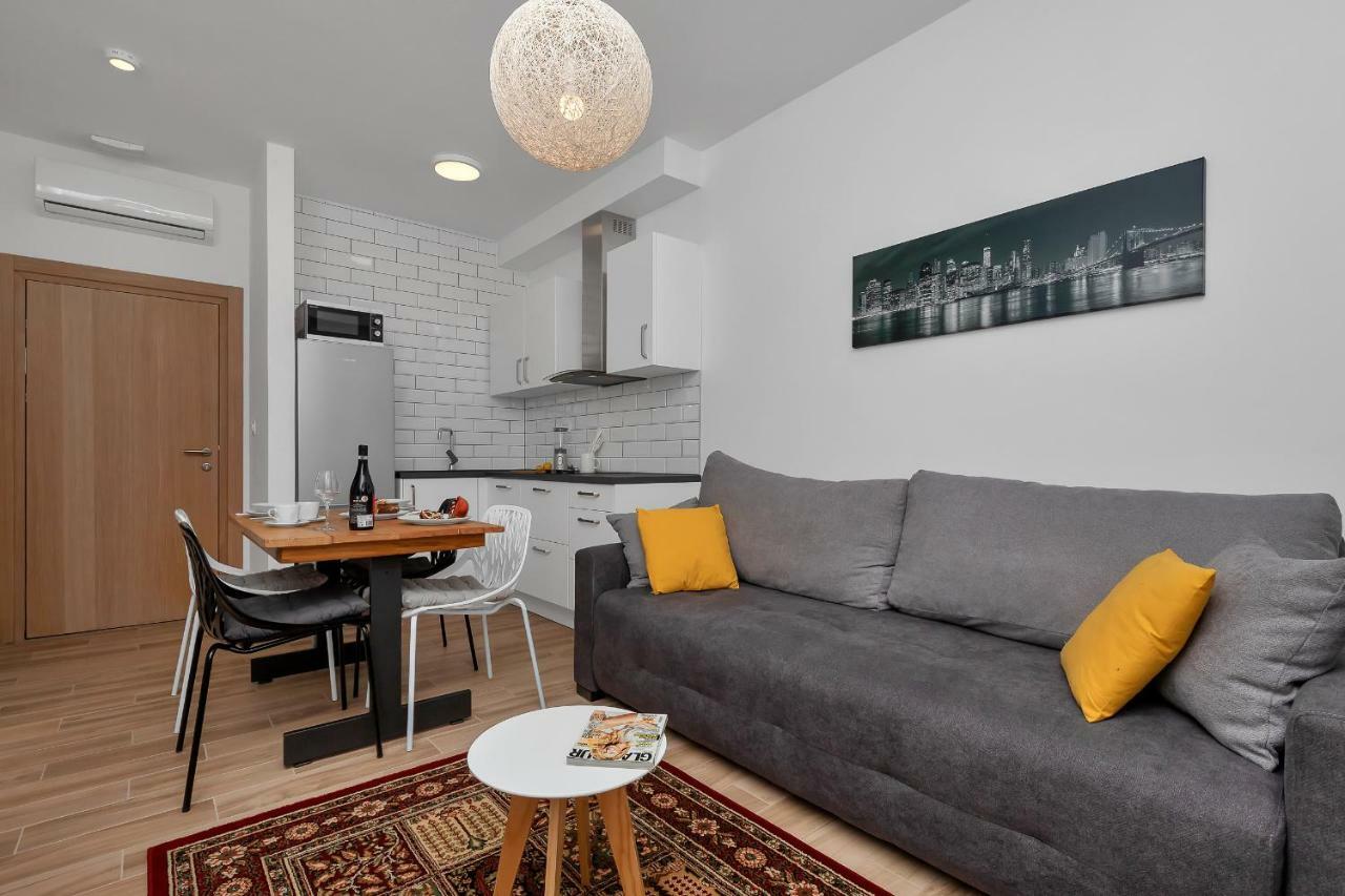 Emilia Lofts Aparthotel Tučepi Buitenkant foto