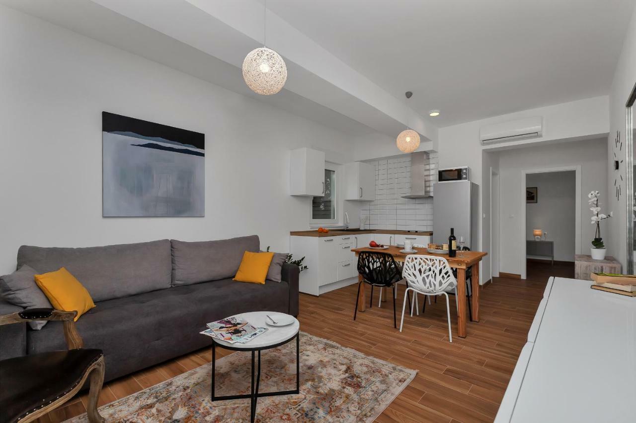 Emilia Lofts Aparthotel Tučepi Buitenkant foto