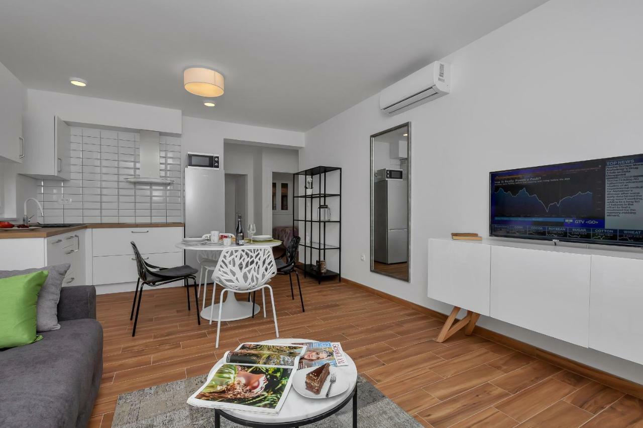 Emilia Lofts Aparthotel Tučepi Buitenkant foto