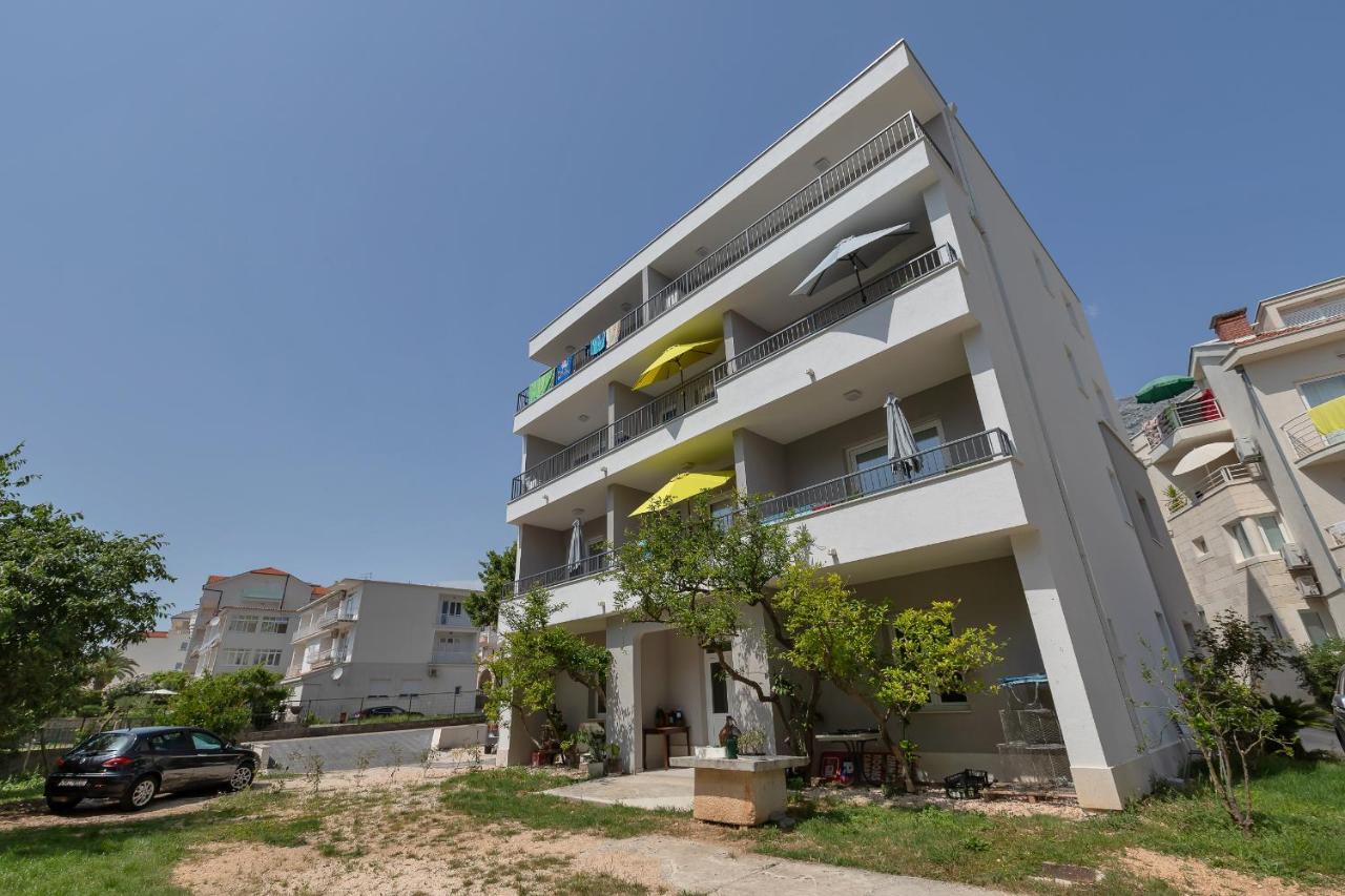 Emilia Lofts Aparthotel Tučepi Buitenkant foto